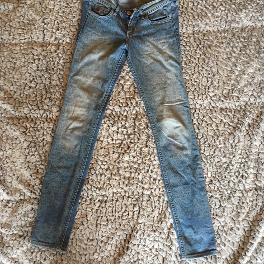 Hollister skinny jeans